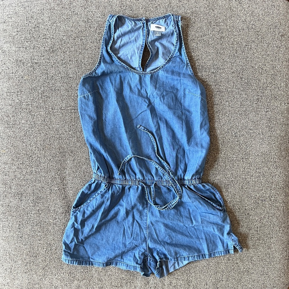 🟢 Old Navy denim shorts romper (size small)